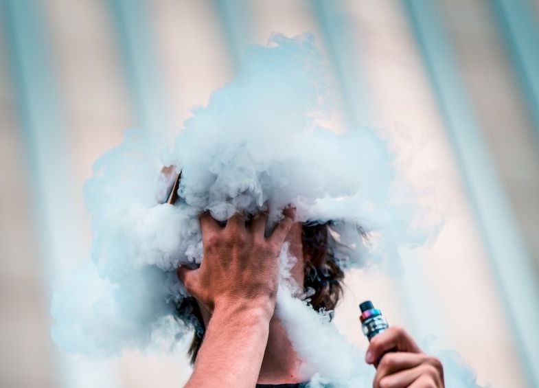 Vapeur générée par l'atomiseur pour Cloud Chasing