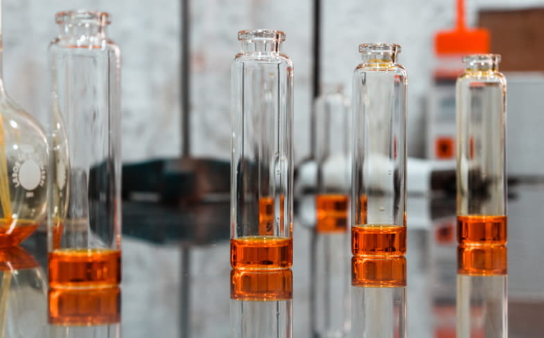 Ampoules en verre contenant des arômes synthétiques et organiques | Terpy