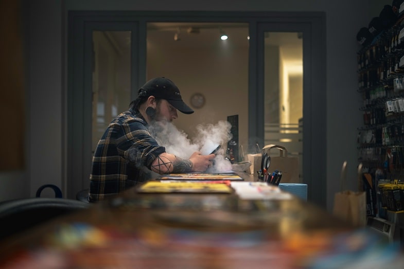 Choisir une e-cig avec écran LED : quels sont les avantages